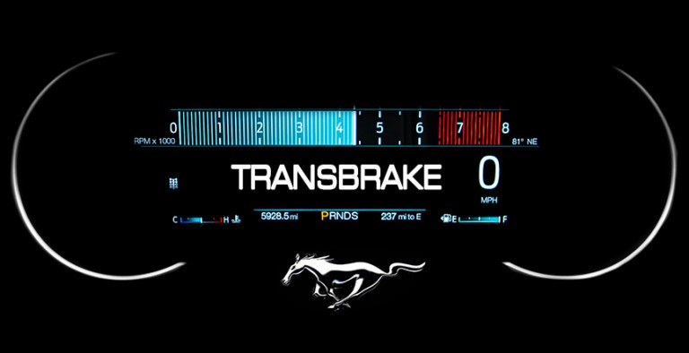 MUSTANG-DASH---FEATURE